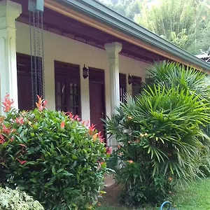  Guest house Leaf Holiday Resort Sri Lanka